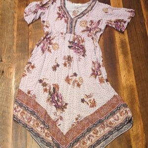 Maurices Lavender and Beige Patterned Top